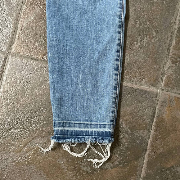Band of Gypsies Light Blue Distressed Frayed Hem Button Fly Skinny Jeans Sz 30 - Picture 6 of 12